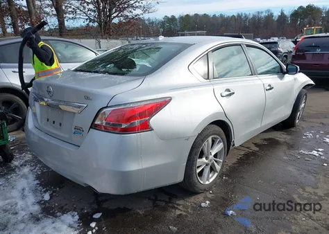 2014 Nissan Altima 2.5 Sl z USA, uszkodzony, nr VIN 1N4AL3AP5EN257163